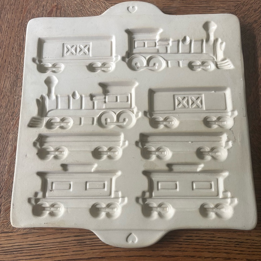 Vintage 1998 Pampered Chef Stoneware Train Cookie Mold Set